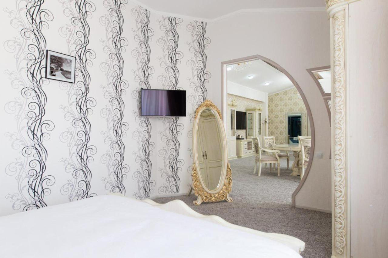 Alexander Hotel Samarkand Esterno foto