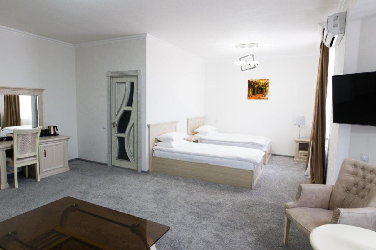 Alexander Hotel Samarkand Esterno foto