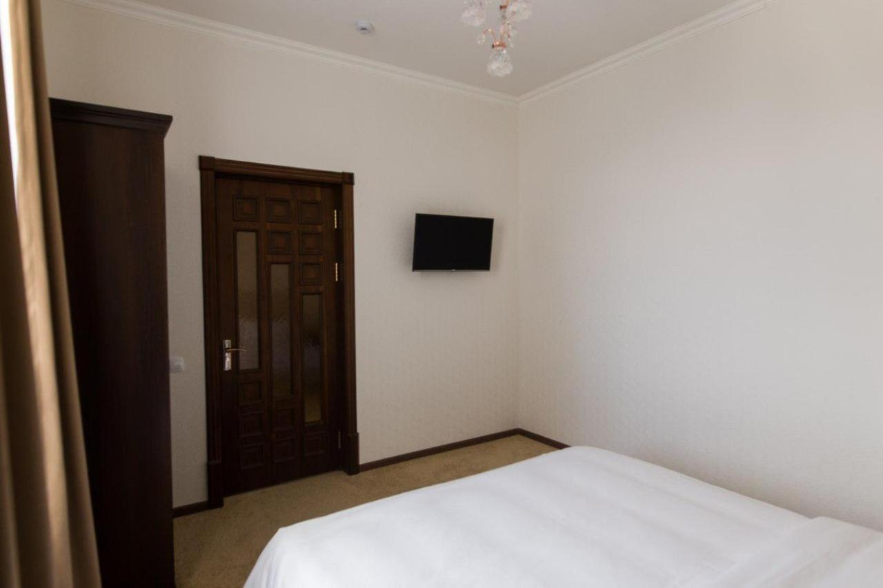 Alexander Hotel Samarkand Esterno foto