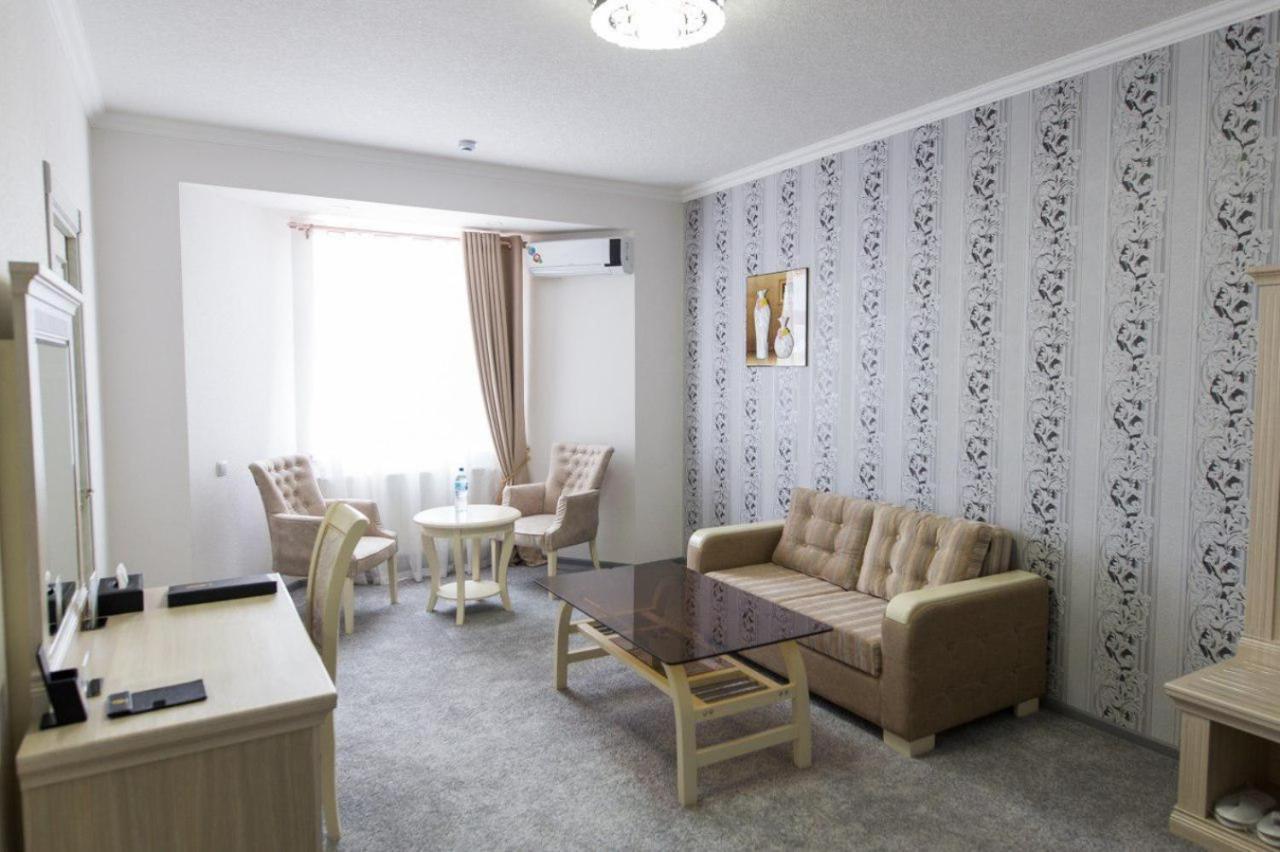 Alexander Hotel Samarkand Esterno foto